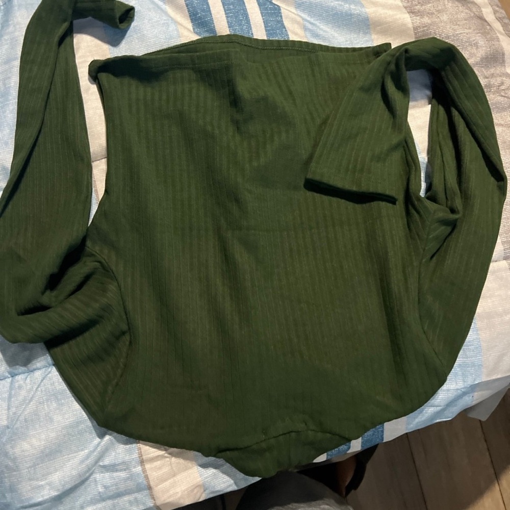 Turtle neck shirt